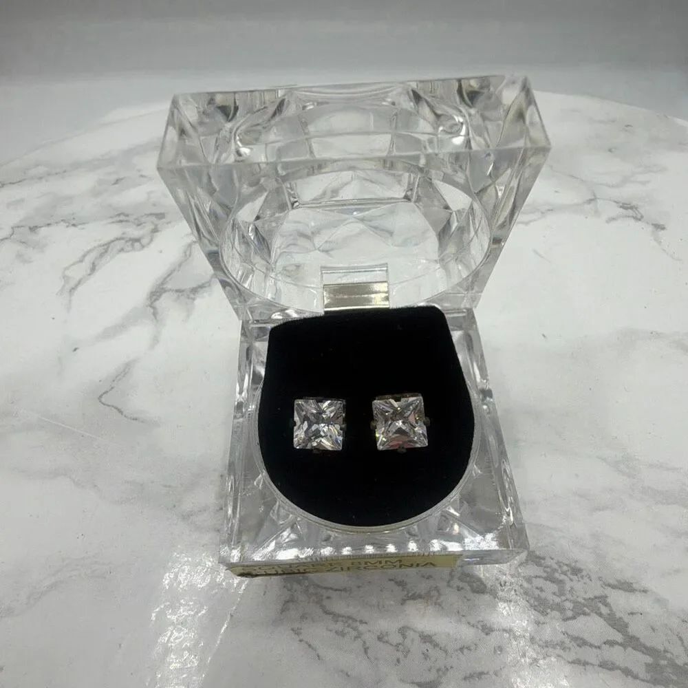 CUBIC ZIRCONIA 8MM Square Stud Earrings Costume Jewelry